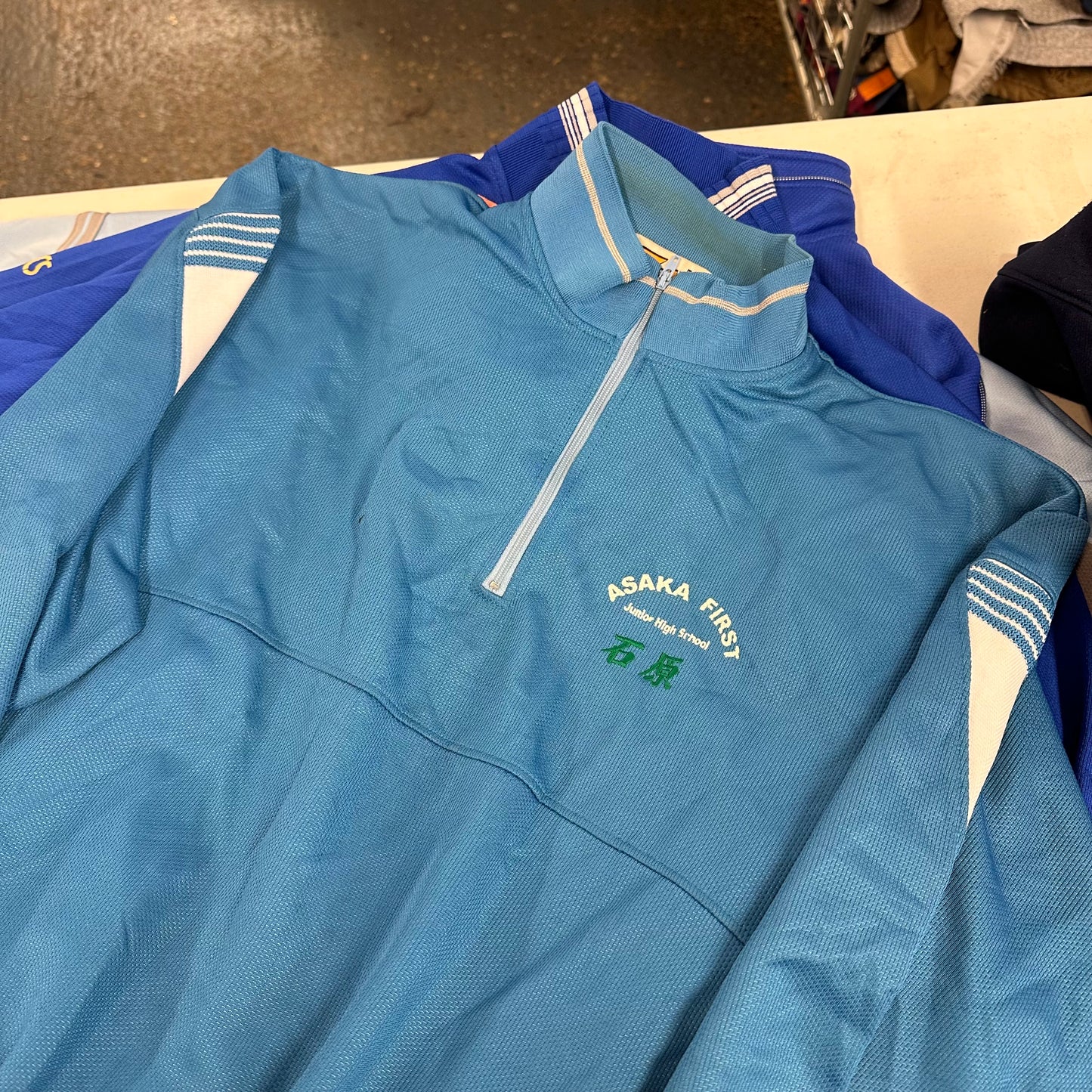 Vintage Japanese Track Tops 30pcs