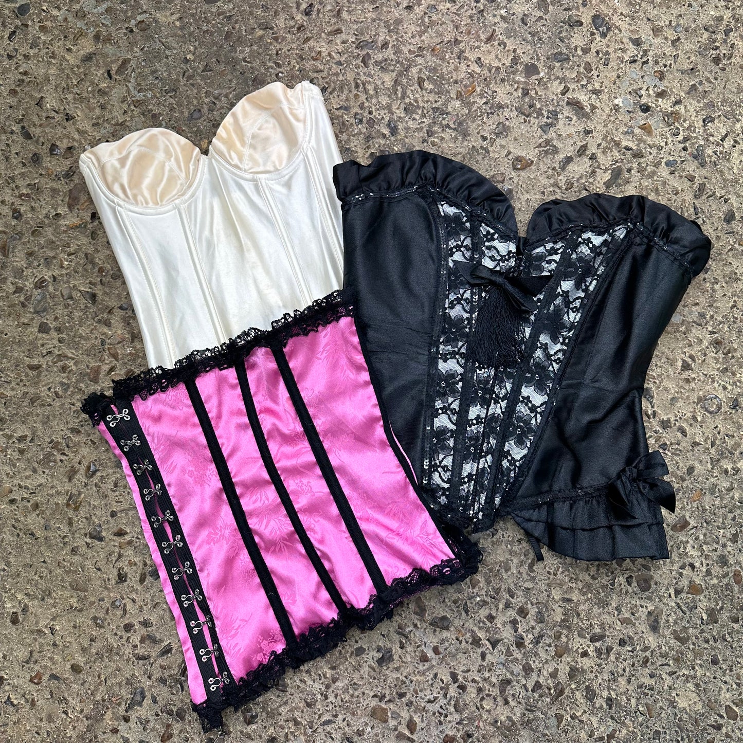 Vintage Corsets 40pcs